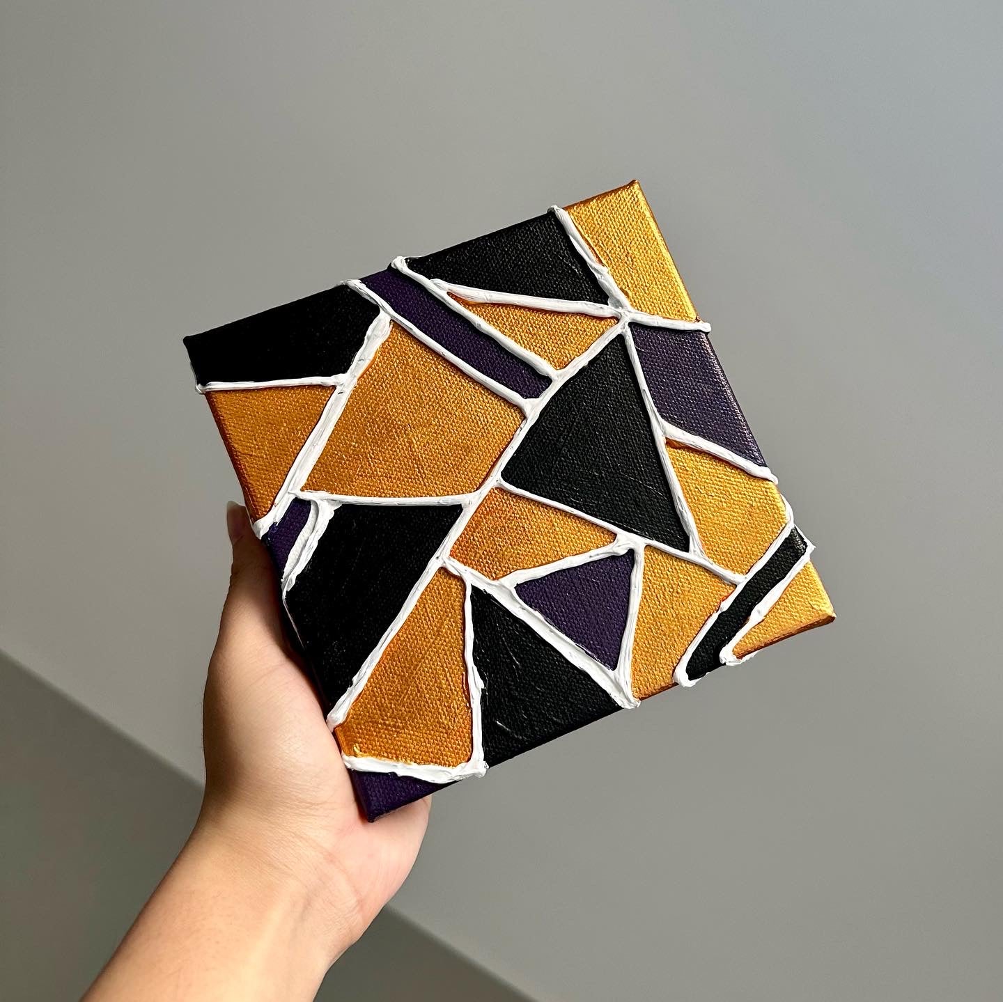 Textured Acrylic Painting (6x6in)🌄