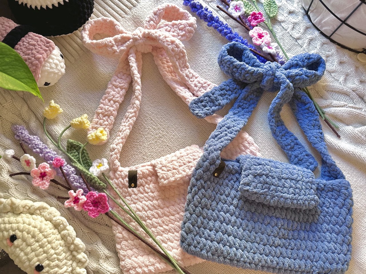 Crochet Bow Bag