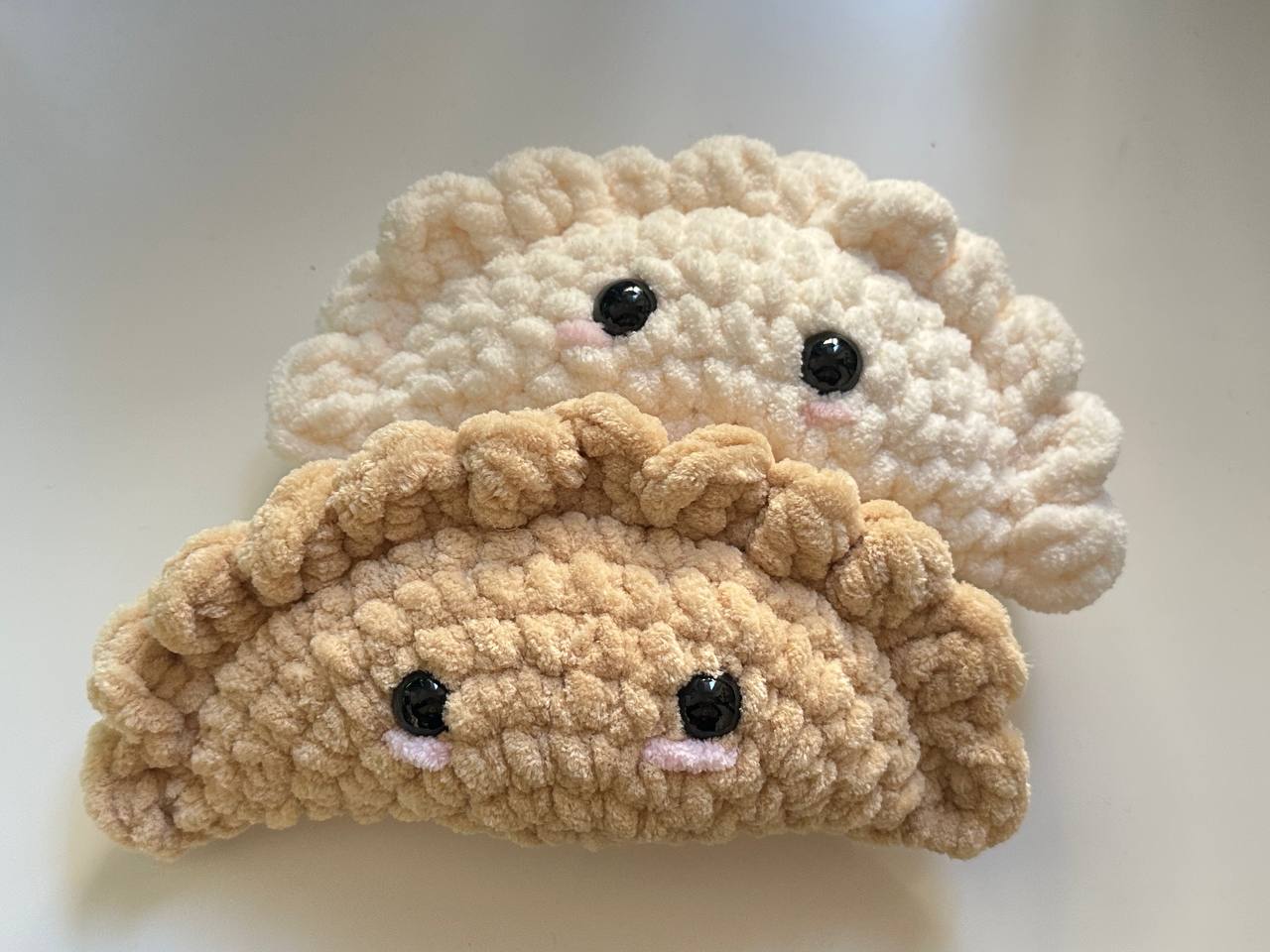 Dumpling/Empanada Plushie (Gyoza, Jamaican Patty, Pierogie)